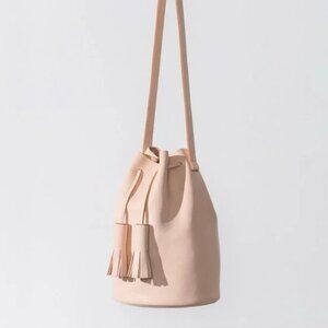 Building Block Bucket Bag in Nude (NWOT) - Retailed for $485